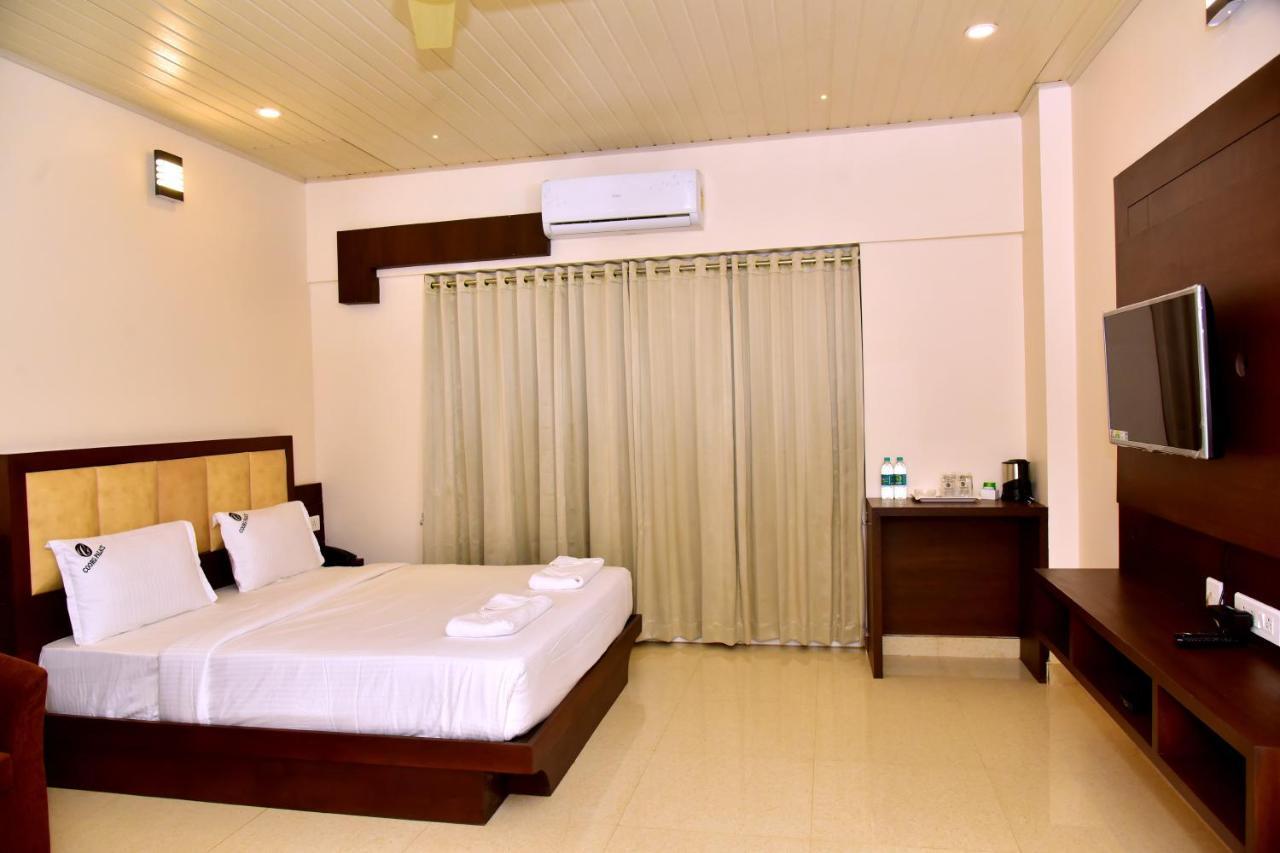 Hotel Coorg Palace Madikeri Eksteriør bilde