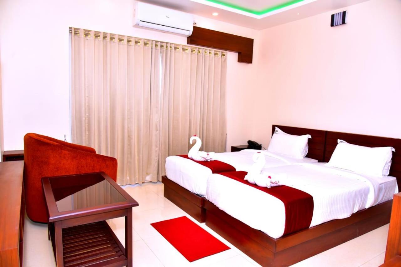 Hotel Coorg Palace Madikeri Eksteriør bilde