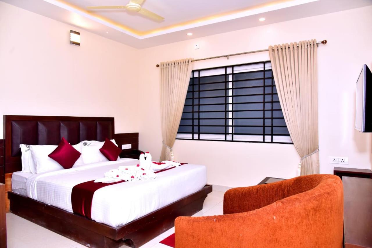 Hotel Coorg Palace Madikeri Eksteriør bilde