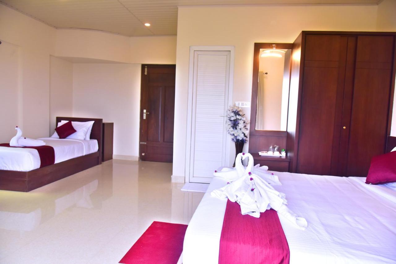 Hotel Coorg Palace Madikeri Eksteriør bilde