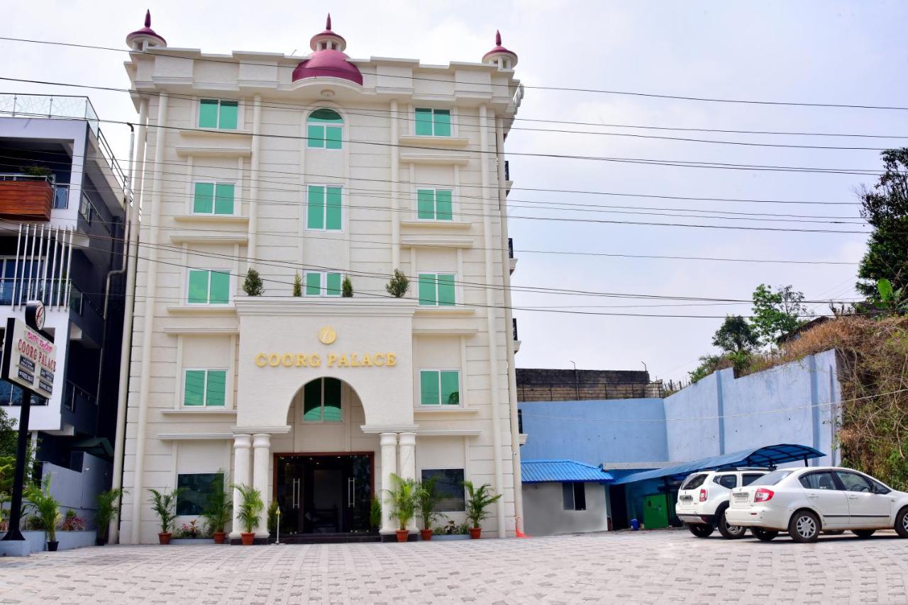 Hotel Coorg Palace Madikeri Eksteriør bilde