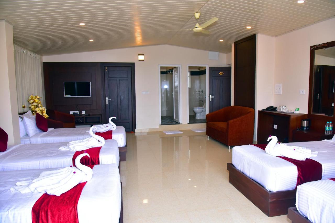 Hotel Coorg Palace Madikeri Eksteriør bilde
